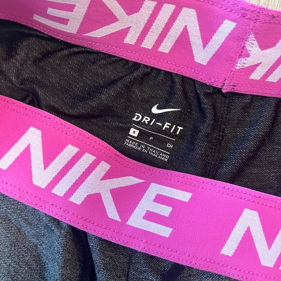 Womens Nike Grey Athletic Shorts - S - Picture 4 of 4